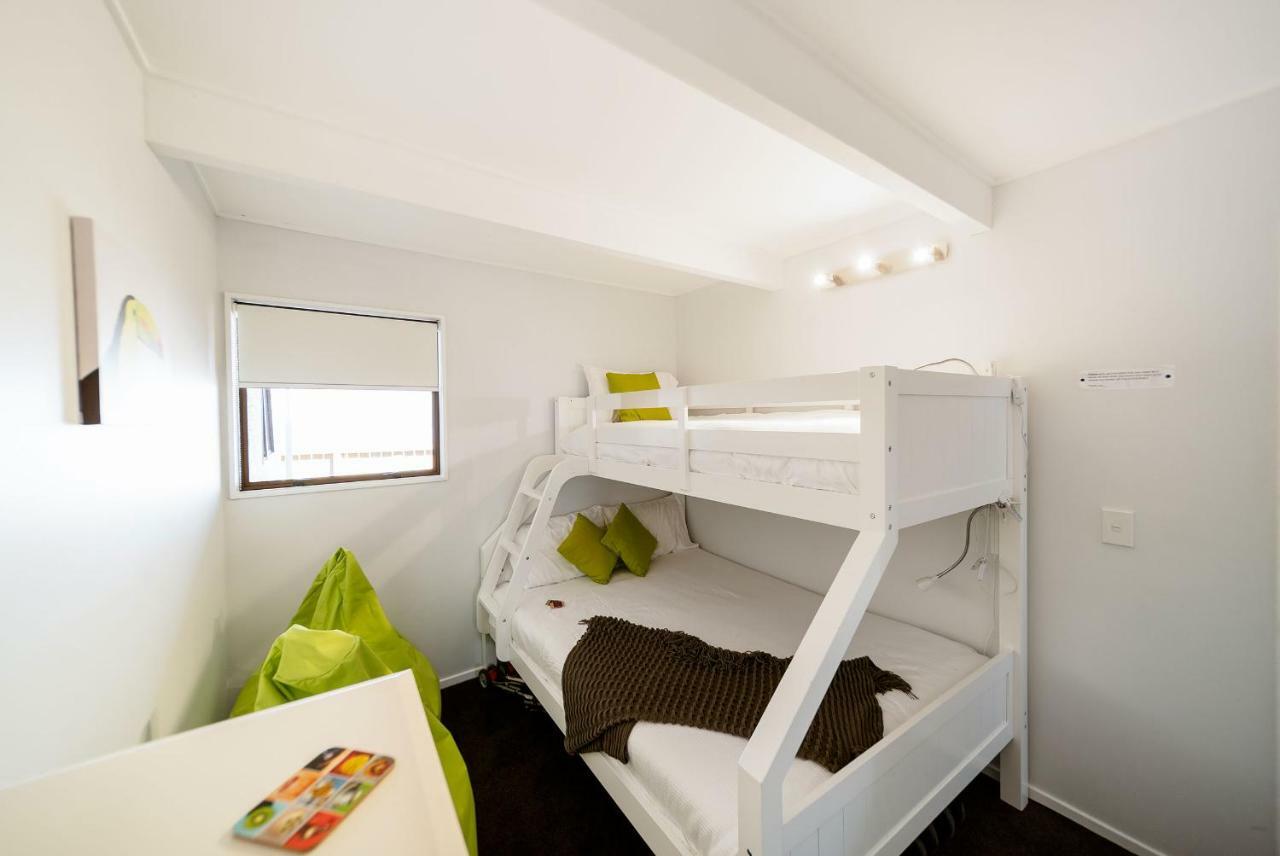 Central, Modern Loft Style Home - 2 Min Walk From Town Queenstown Buitenkant foto